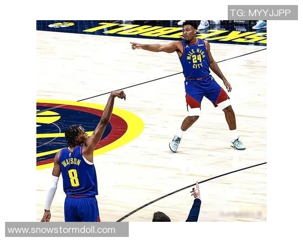 西部决赛第六场火箭勇士激战回顾与精彩瞬间分析